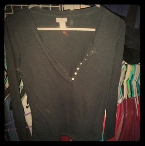 Long sleeve black tee